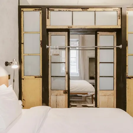 Retro Pad By Vintage * Valletta